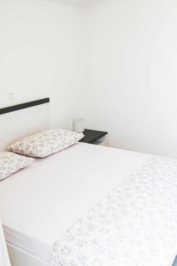 Fully Renovated One Bedroom Apartment With A Seaview - A Sevid Exterior foto